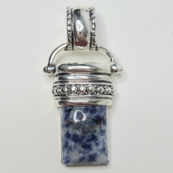 Roman Blue Wrapped Silver Tone Pendant - Picture 6 of 7